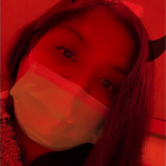 Meet your Posher, Tonia - Picture 1 of 1